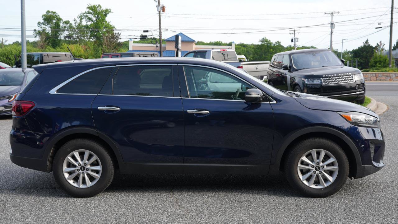 Used 2020 Kia Sorento FWD V6 image 4