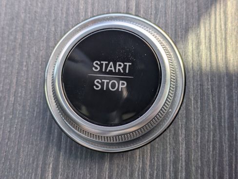 Used 2022 Mercedes-Benz EQS 450+ EQS 450+ image 30