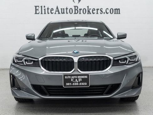 Used 2024 BMW 330e xDrive image 3