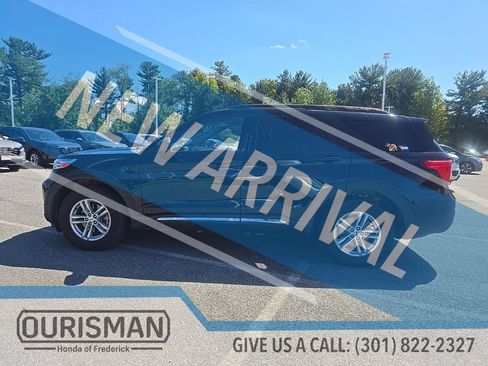 Used 2023 Ford Explorer XLT w/ Equipment Group 202A AWD/4WD image 5