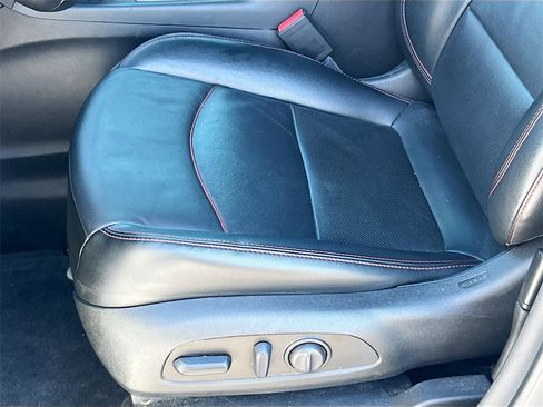 Used 2023 Chevrolet Equinox RS w/ RS Leather Package image 19