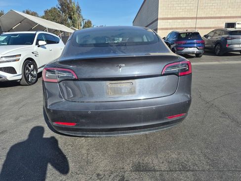 Used 2022 Tesla Model 3 image 5