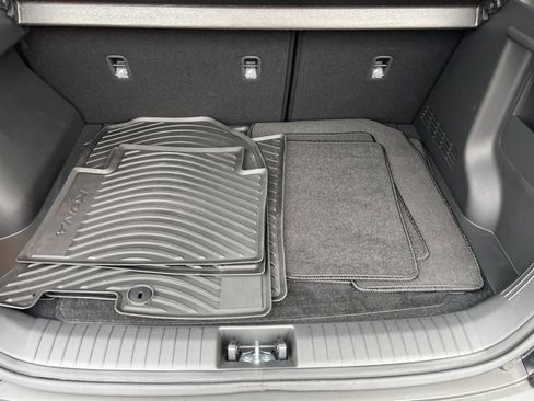 Used 2023 Hyundai Kona SE image 21