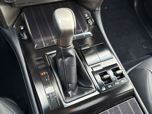 Used 2021 Lexus GX 460 Premium w/ Premium Package image 35