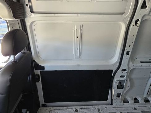 Used 2025 RAM ProMaster 2500 w/ Convenience Group FWD image 16