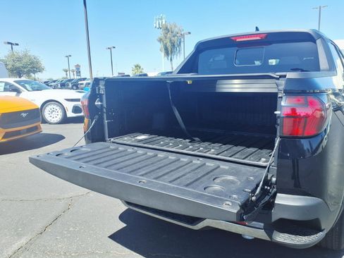 Used 2025 Hyundai Santa Cruz Limited AWD/4WD image 16