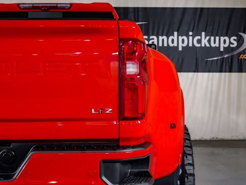 Used 2024 Chevrolet Silverado 3500 LTZ w/ LTZ Plus Package image 45