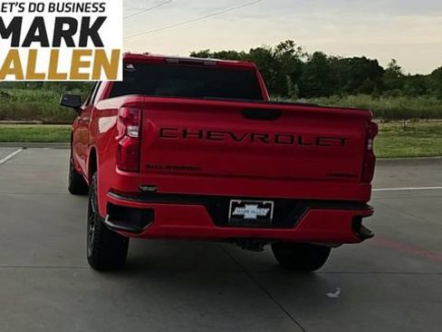 Used 2022 Chevrolet Silverado 1500 Custom w/ LPO, Dark Essentials Package AWD/4WD image 7