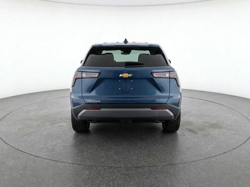 Used 2025 Chevrolet Equinox LT image 7