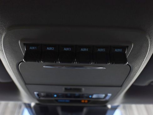 Used 2024 Ford F450 Limited w/ FX4 Off-Road Package image 42