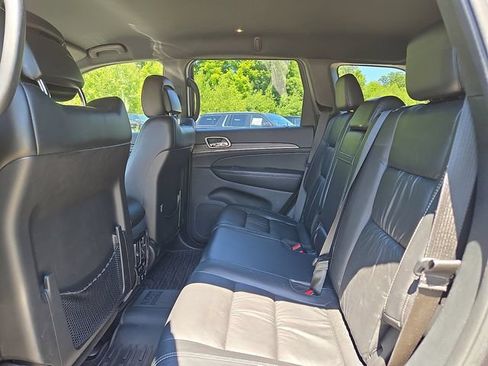 Used 2016 Jeep Grand Cherokee Limited AWD/4WD image 20