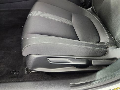 Used 2019 Honda Civic Sport image 13