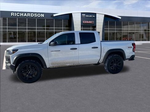 Used 2024 Chevrolet Colorado Trail Boss w/ Advanced Trailering Package image 17