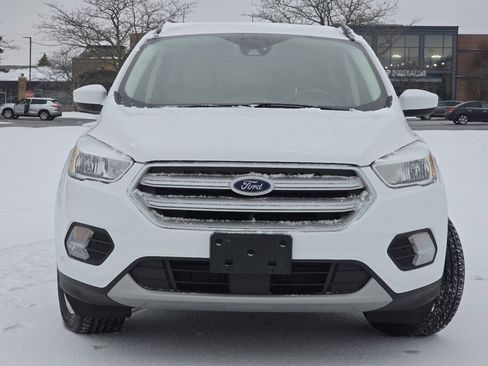 Used 2018 Ford Escape SE w/ Ford Safe & Smart Package image 10