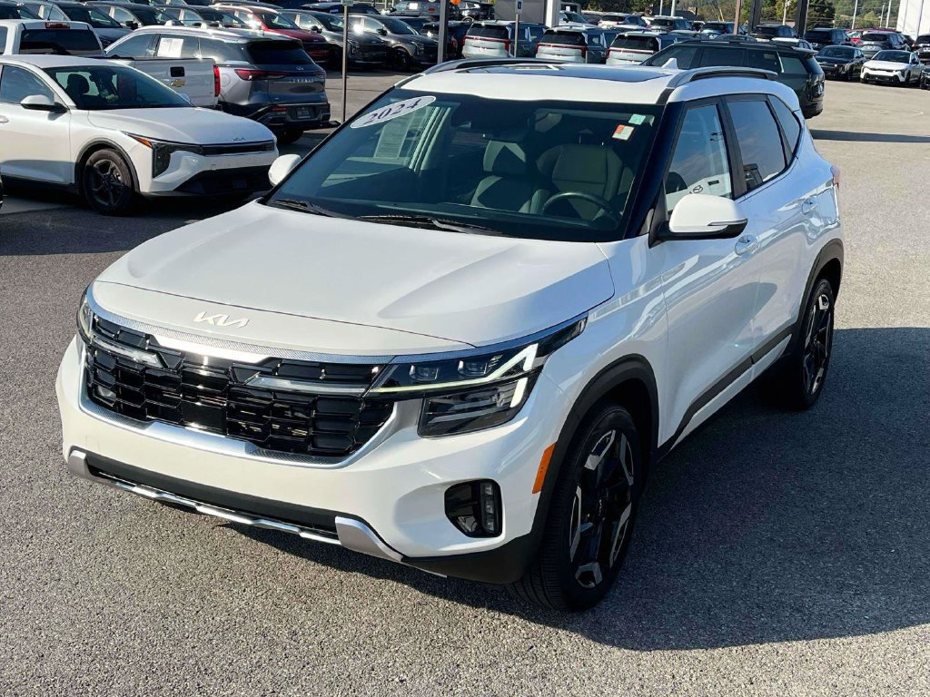 Used 2024 Kia Seltos SX w/ SX Sunroof Package AWD/4WD image 32
