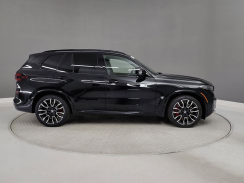 Used 2026 BMW X5 xDrive50e w/ M Sport Package AWD/4WD image 5