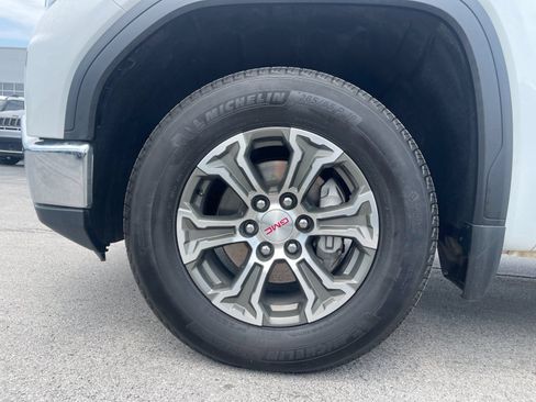 Used 2025 GMC Sierra 1500 SLT AWD/4WD image 31