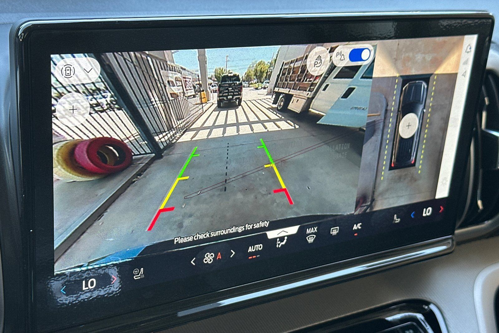 New 2026 Ford Expedition Max Active RWD image 21