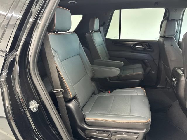 Used 2025 GMC Yukon AT4 w/ Premium Trailering Package AWD/4WD image 34