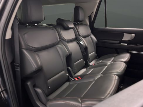 Certified 2025 Ford Expedition Max Active AWD/4WD image 26