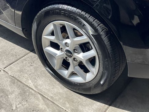 Used 2025 Kia Soul LX w/ LX Technology Package image 30