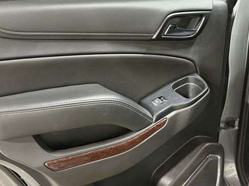Used 2020 GMC Yukon SLT AWD/4WD image 40