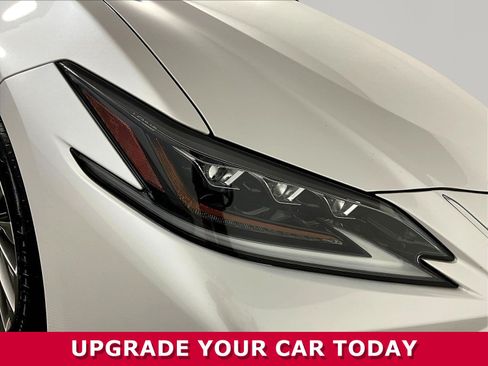 Used 2021 Lexus ES 350 w/ Accessory Package FWD image 31
