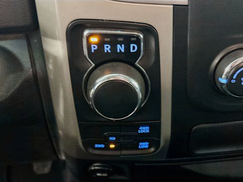 Used 2017 RAM 1500 Classic SLT AWD/4WD image 24