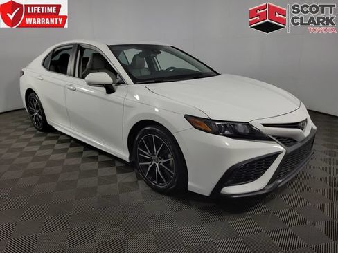 Used 2023 Toyota Camry SE w/ Convenience Package FWD image 1