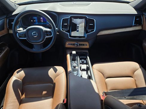 Used 2024 Volvo XC90 T8 Plus image 13