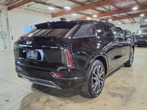 New 2026 Cadillac Optiq Sport 2 image 8