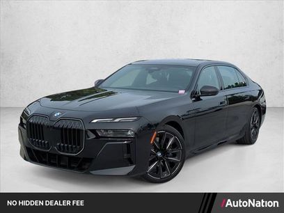 Used 2024 BMW 760i xDrive w/ Premium Package 2