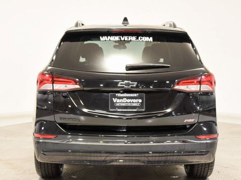 Used 2022 Chevrolet Equinox RS w/ RS Leather Package image 11