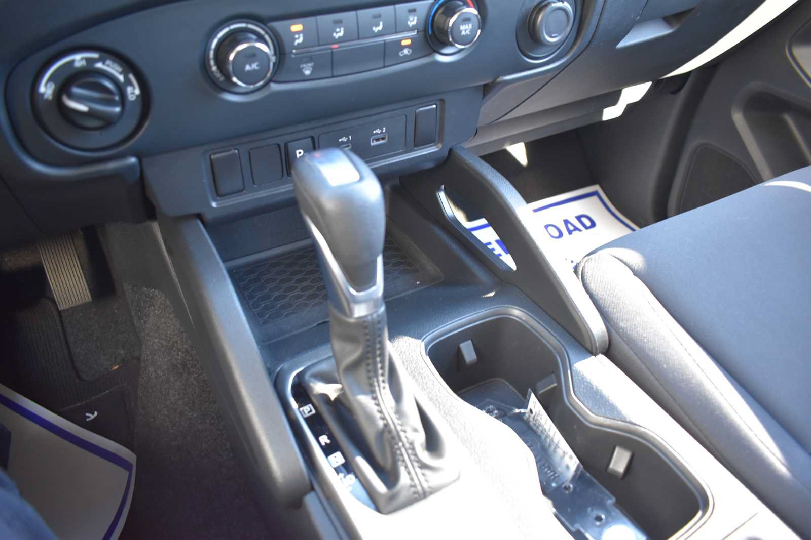 Used 2022 Nissan Frontier S w/ Technology Package AWD/4WD image 29