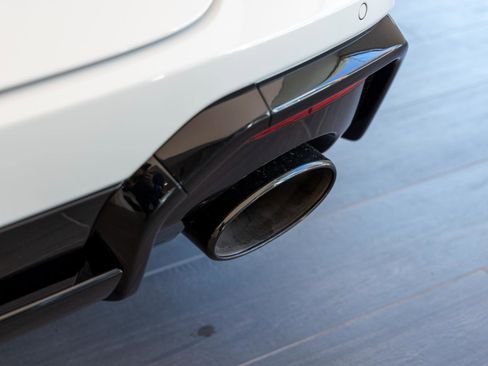 Used 2025 Audi RS 6 performance image 43