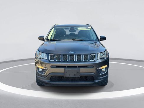 Used 2018 Jeep Compass Latitude w/ Popular Equipment Group image 2