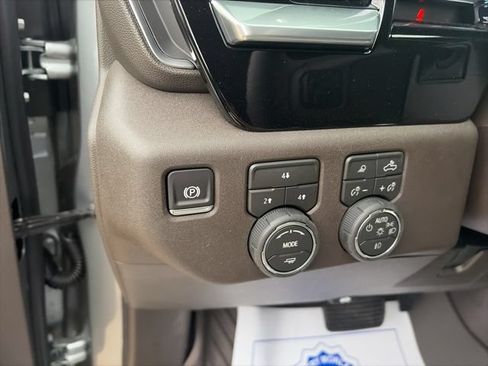 New 2026 Chevrolet Silverado 2500 LT w/ All Star Edition AWD/4WD image 18