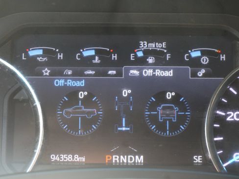 Used 2021 Ford F250 XLT w/ XLT Premium Package AWD/4WD image 15