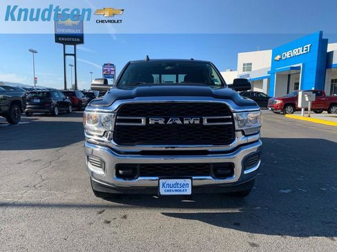 Used 2019 RAM 2500 Tradesman image 2