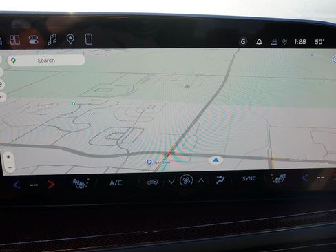 New 2026 Chevrolet Traverse Z71 w/ Driver Confidence Package image 14