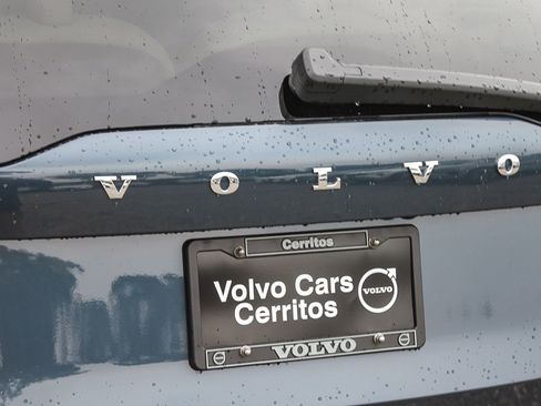 New 2026 Volvo XC90 T8 Ultra w/ Protection Package Premier AWD/4WD image 10