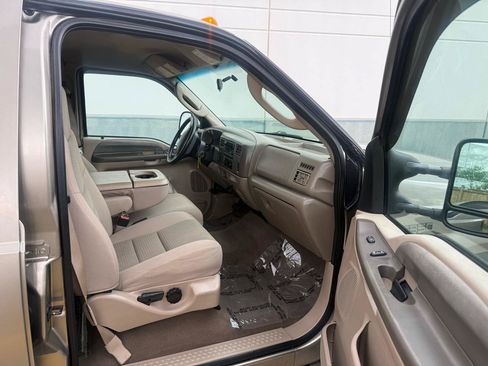 Used 2004 Ford F350 King Ranch AWD/4WD image 28
