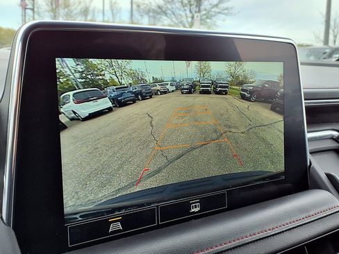 Used 2021 Chevrolet Suburban RST AWD/4WD image 23