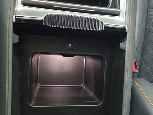 Used 2022 Jeep Grand Wagoneer Series III image 30