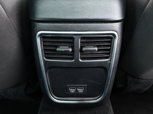 Used 2022 Dodge Charger SXT RWD image 27