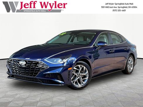 Used 2022 Hyundai Sonata SEL FWD image 1