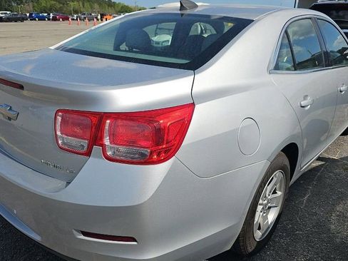Used 2015 Chevrolet Malibu LS image 4