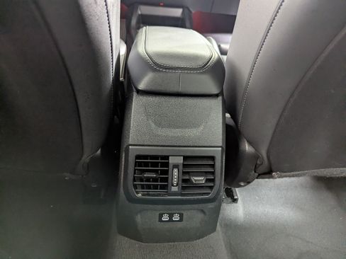 Used 2025 BMW 228i xDrive w/ Premium Package AWD/4WD image 13
