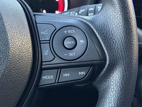 Used 2023 Toyota RAV4 XLE image 24