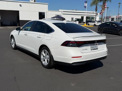 Used 2025 Honda Accord LX image 9